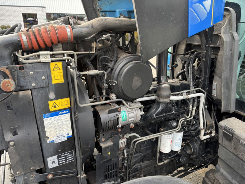 Traktor New Holland T6080 Power Command: slika Traktor New Holland T6080 Power Command