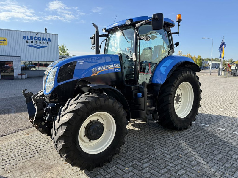 New Holland T7.185 Power Command - Traktor: slika New Holland T7.185 Power Command - Traktor New Holland T7.185 Power Command - Traktor: slika New Holland T7.185 Power Command - Traktor
