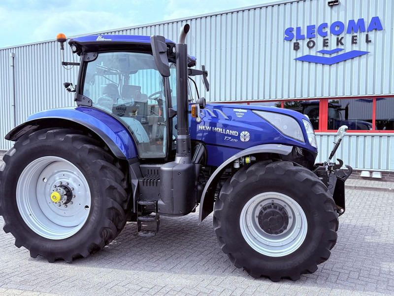 New Holland T7.270 AutoCommand Blue Power – Stage V - Traktor: slika New Holland T7.270 AutoCommand Blue Power – Stage V - Traktor New Holland T7.270 AutoCommand Blue Power – Stage V - Traktor: slika New Holland T7.270 AutoCommand Blue Power – Stage V - Traktor