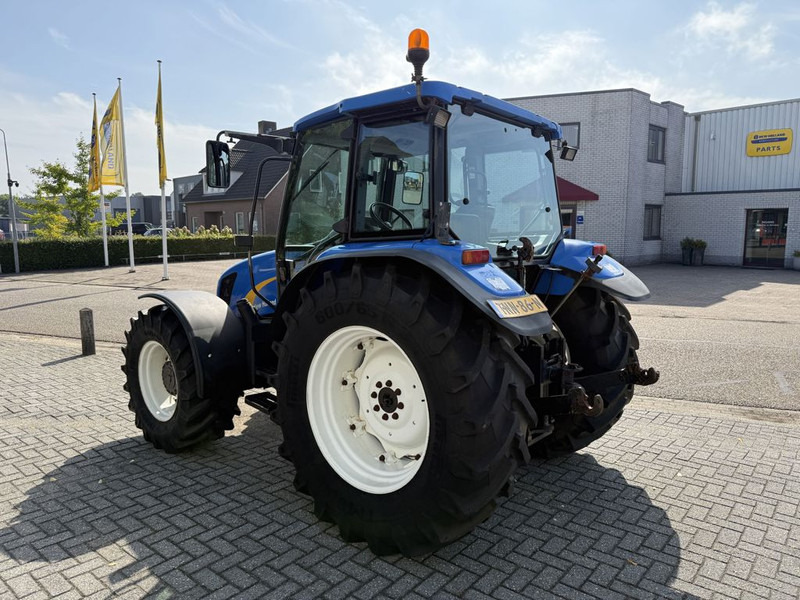 New Holland TL90A 4WD - Traktor: slika New Holland TL90A 4WD - Traktor New Holland TL90A 4WD - Traktor: slika New Holland TL90A 4WD - Traktor