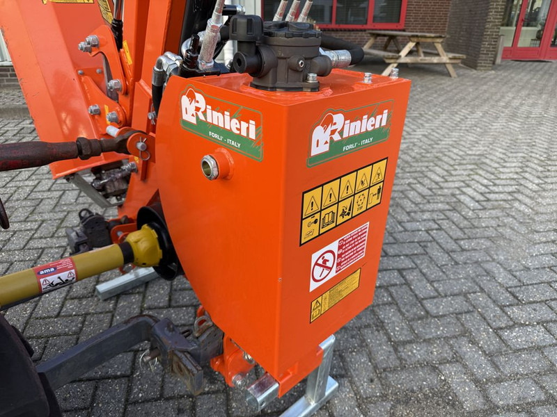 Rinieri BRF350 Armklepelmaaier - Kosilica: slika Rinieri BRF350 Armklepelmaaier - Kosilica Rinieri BRF350 Armklepelmaaier - Kosilica: slika Rinieri BRF350 Armklepelmaaier - Kosilica