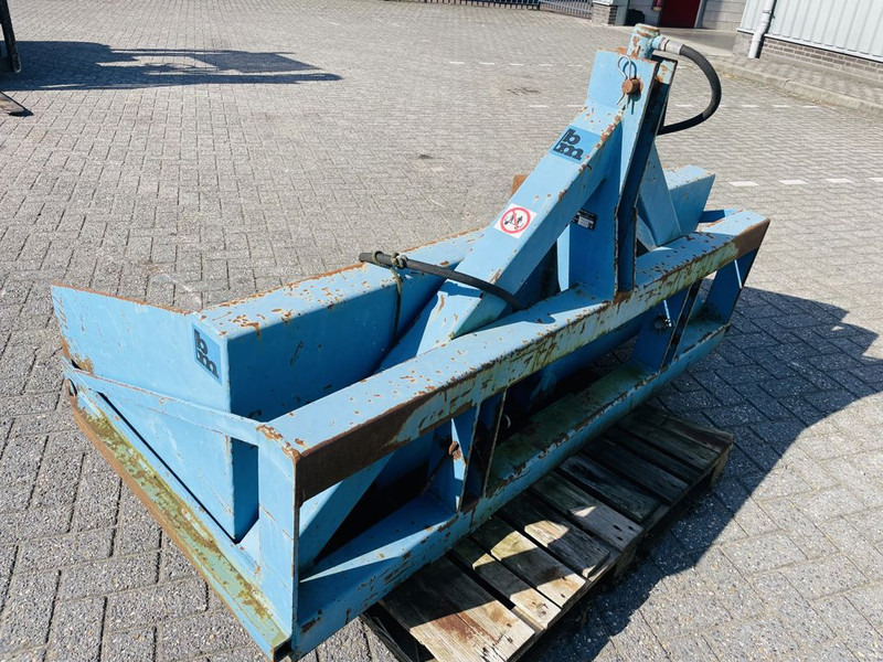 BM Hydraulische Tractorbak Grondbak - Tegljač: slika BM Hydraulische Tractorbak Grondbak - Tegljač BM Hydraulische Tractorbak Grondbak - Tegljač: slika BM Hydraulische Tractorbak Grondbak - Tegljač