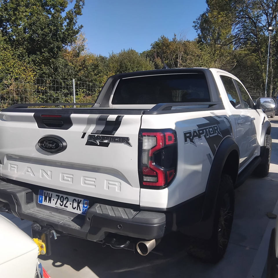 FORD RANGER RAPTOR - Pick-up: slika FORD RANGER RAPTOR - Pick-up FORD RANGER RAPTOR - Pick-up: slika FORD RANGER RAPTOR - Pick-up