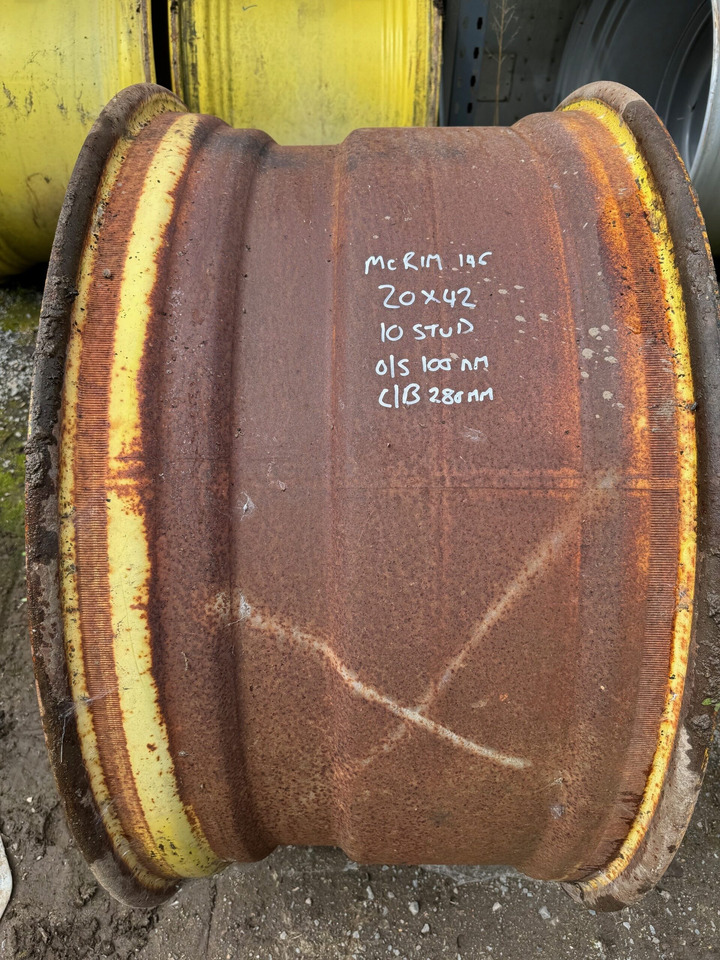 20X42 Used Yellow Rim - Felga: slika 20X42 Used Yellow Rim - Felga 20X42 Used Yellow Rim - Felga: slika 20X42 Used Yellow Rim - Felga