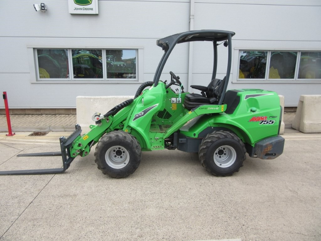 AVANT 755I LOADER - Zglobni utovarivač: slika AVANT 755I LOADER - Zglobni utovarivač AVANT 755I LOADER - Zglobni utovarivač: slika AVANT 755I LOADER - Zglobni utovarivač
