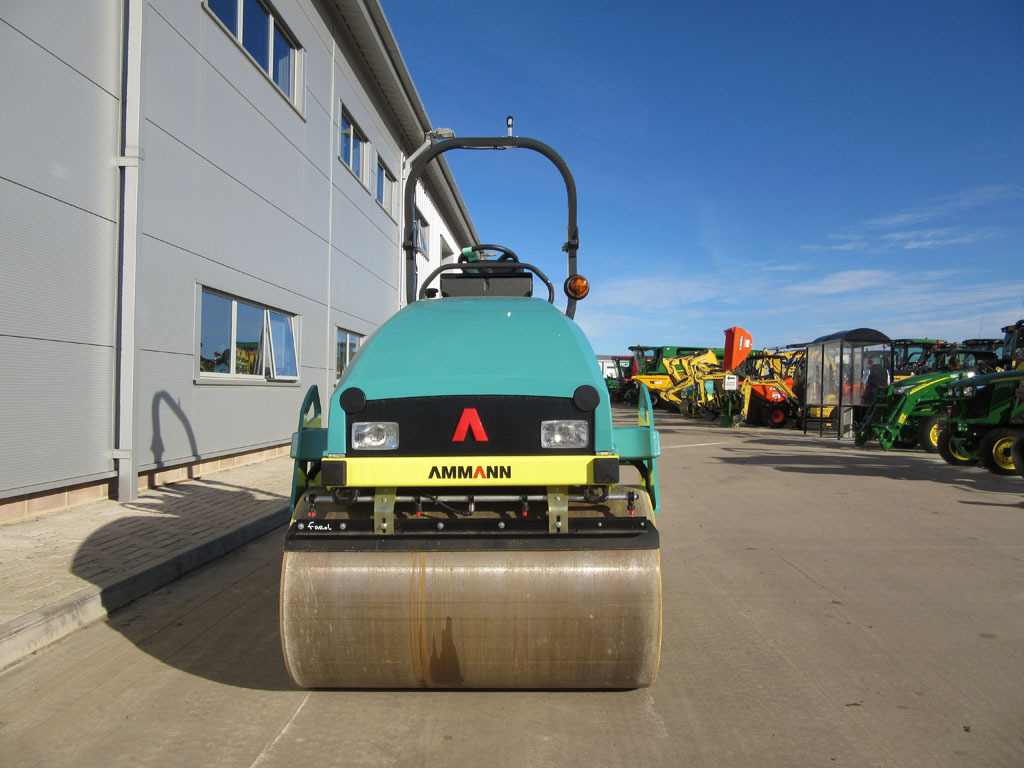 Ammann ARX26 - Valjak: slika Ammann ARX26 - Valjak Ammann ARX26 - Valjak: slika Ammann ARX26 - Valjak