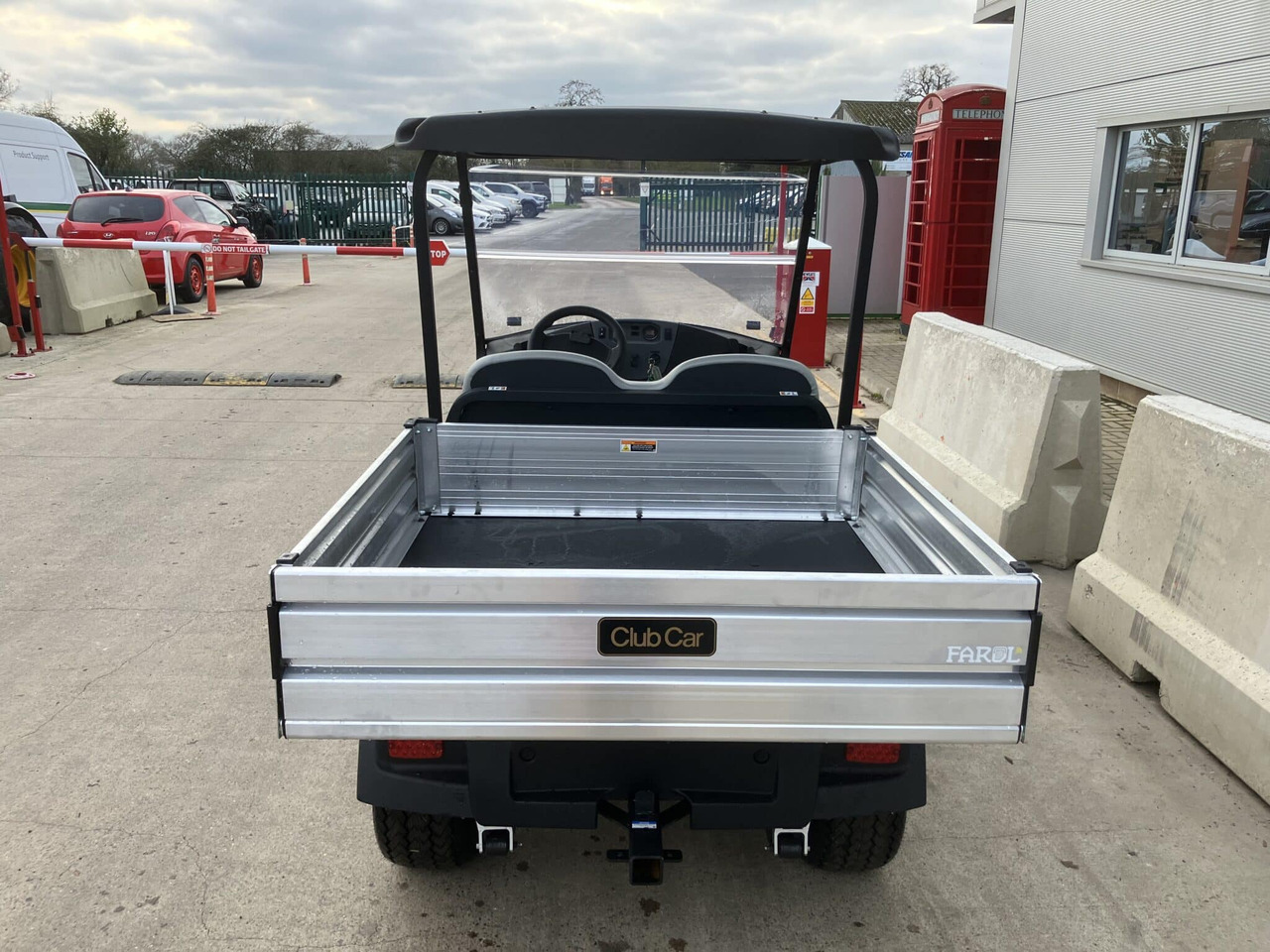 Club Car Carryall 500 w/ New Li-On Battery - ATV/ Quad vozilo: slika Club Car Carryall 500 w/ New Li-On Battery - ATV/ Quad vozilo Club Car Carryall 500 w/ New Li-On Battery - ATV/ Quad vozilo: slika Club Car Carryall 500 w/ New Li-On Battery - ATV/ Quad vozilo