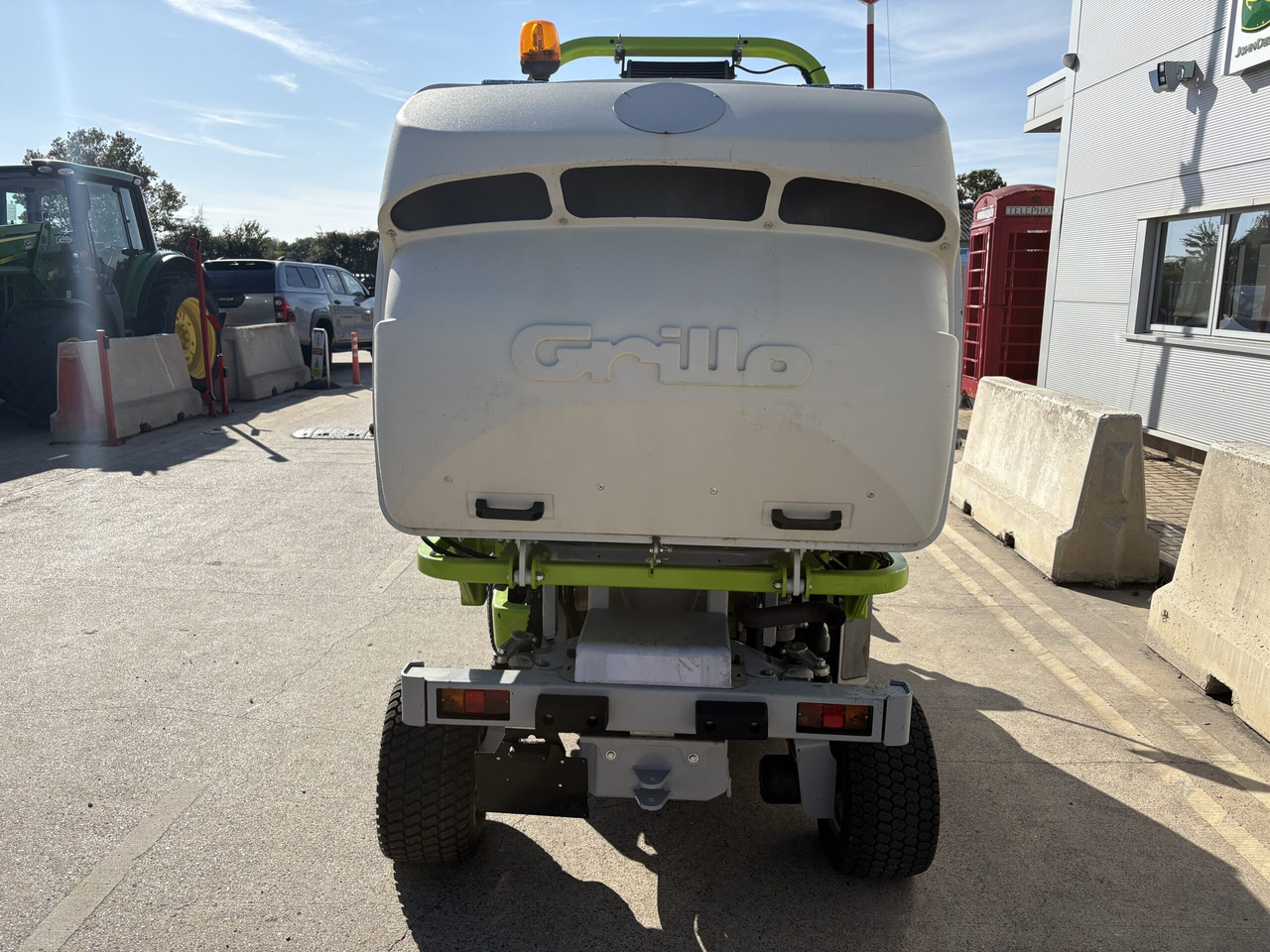 Grillo FD2200TS Cut and Collect - Vrtna kosilica: slika Grillo FD2200TS Cut and Collect - Vrtna kosilica Grillo FD2200TS Cut and Collect - Vrtna kosilica: slika Grillo FD2200TS Cut and Collect - Vrtna kosilica