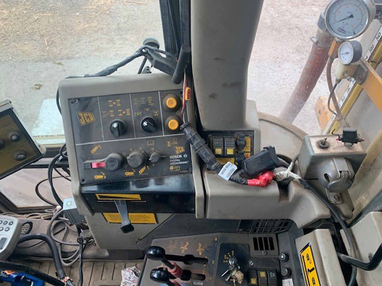 JCB 1135 Fast and Knight 24MTR Demount Sprayer - Prskalica: slika JCB 1135 Fast and Knight 24MTR Demount Sprayer - Prskalica JCB 1135 Fast and Knight 24MTR Demount Sprayer - Prskalica: slika JCB 1135 Fast and Knight 24MTR Demount Sprayer - Prskalica