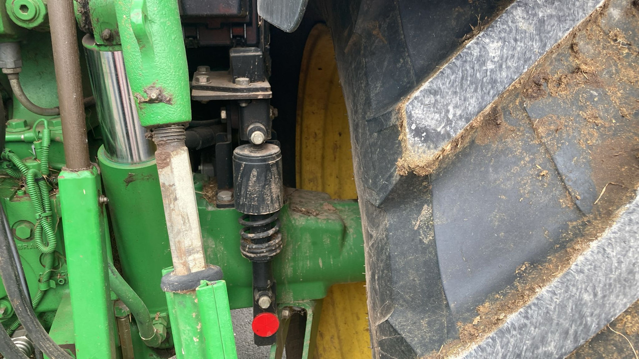 John Deer 6155M - Traktor: slika John Deer 6155M - Traktor John Deer 6155M - Traktor: slika John Deer 6155M - Traktor