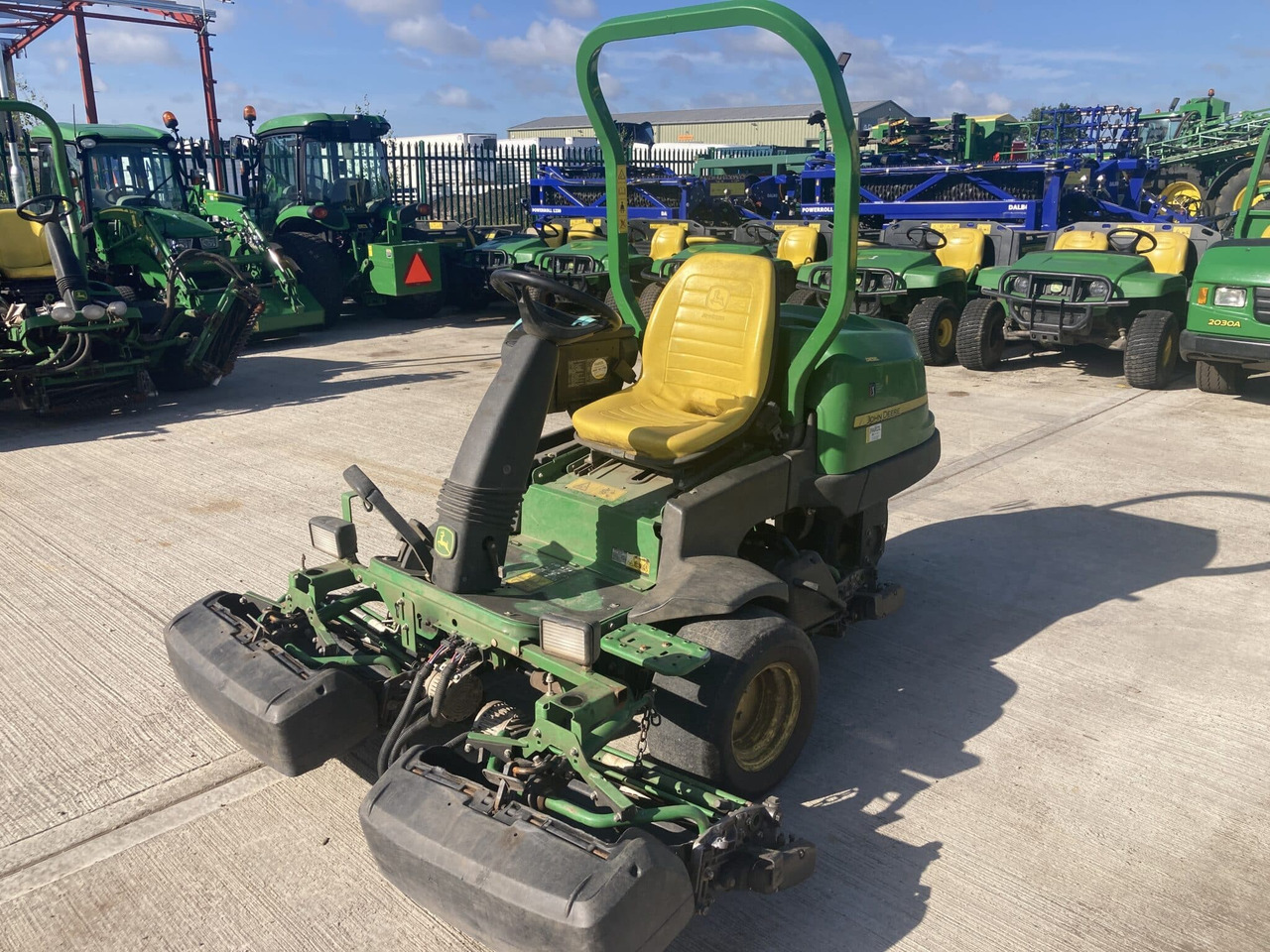 John Deere 2500EH greens triple mower - Vrtna kosilica: slika John Deere 2500EH greens triple mower - Vrtna kosilica John Deere 2500EH greens triple mower - Vrtna kosilica: slika John Deere 2500EH greens triple mower - Vrtna kosilica
