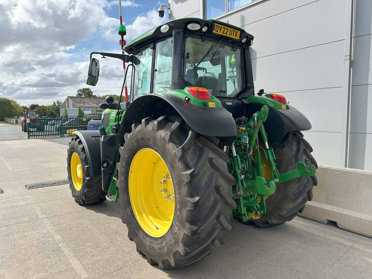 John Deere 6155M - Traktor: slika John Deere 6155M - Traktor John Deere 6155M - Traktor: slika John Deere 6155M - Traktor