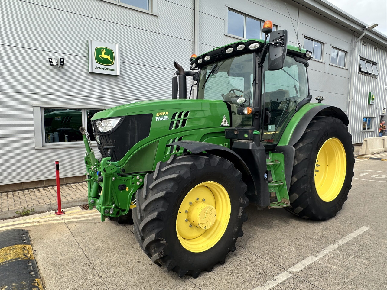 John Deere 6155R - Traktor: slika John Deere 6155R - Traktor John Deere 6155R - Traktor: slika John Deere 6155R - Traktor