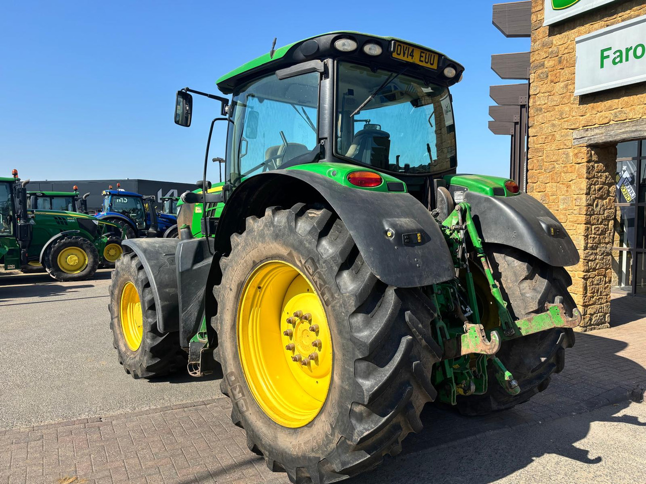 John Deere 6190R - Traktor: slika John Deere 6190R - Traktor John Deere 6190R - Traktor: slika John Deere 6190R - Traktor