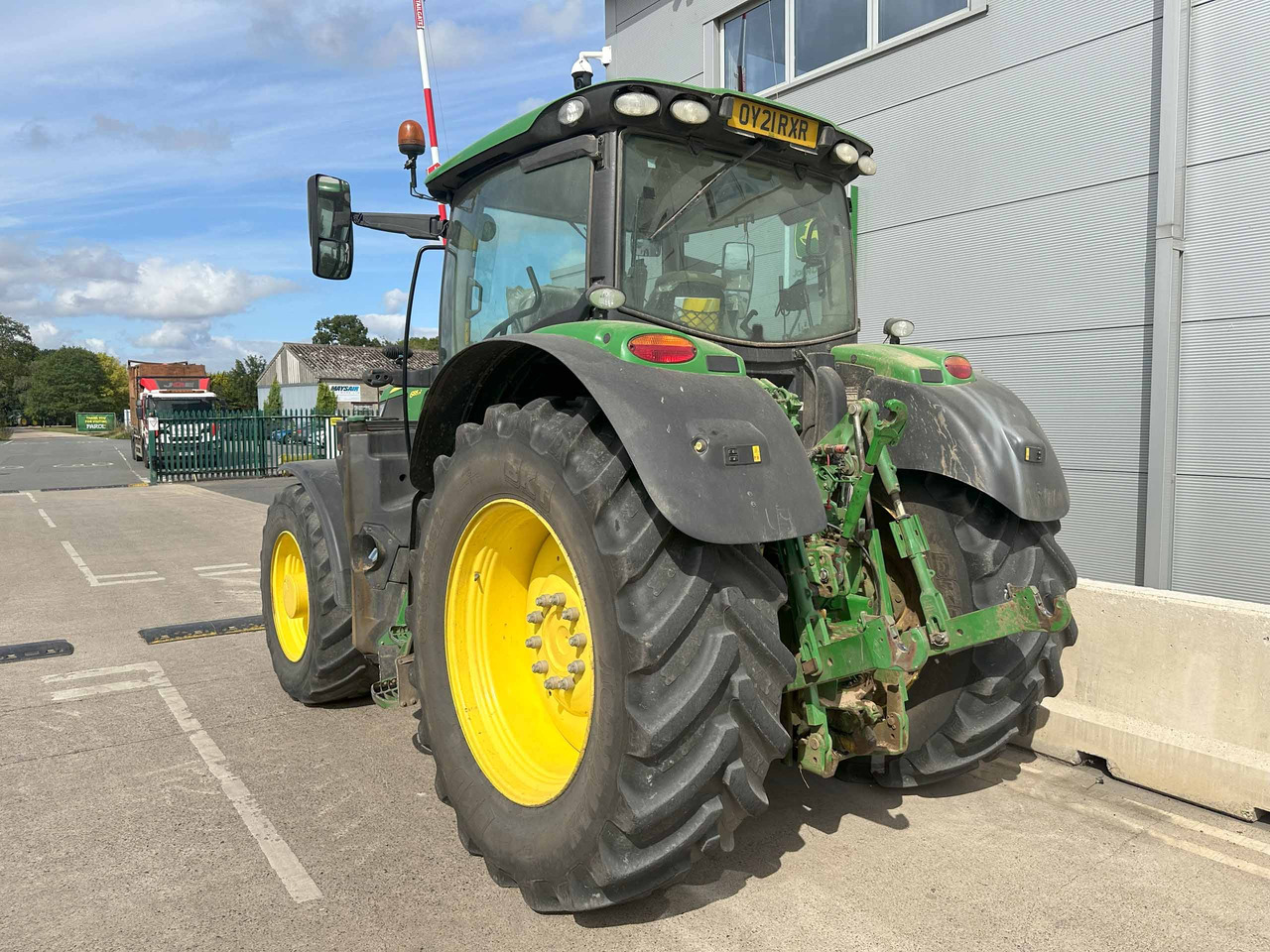John Deere 6195R - Traktor: slika John Deere 6195R - Traktor John Deere 6195R - Traktor: slika John Deere 6195R - Traktor