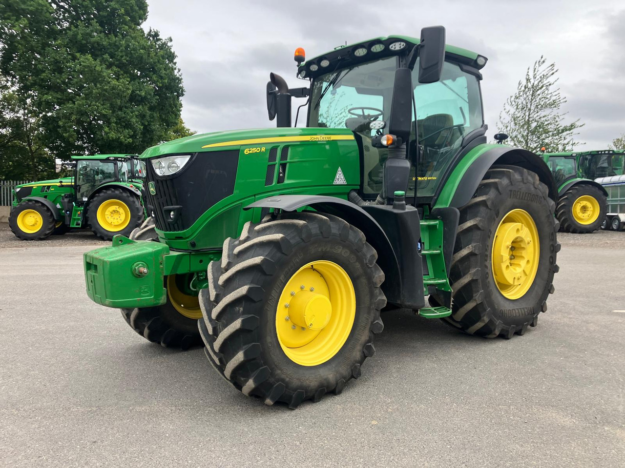 John Deere 6250R - Traktor: slika John Deere 6250R - Traktor John Deere 6250R - Traktor: slika John Deere 6250R - Traktor