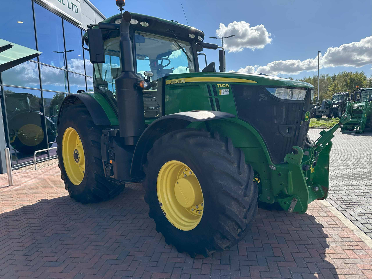 John Deere 7310R - Traktor: slika John Deere 7310R - Traktor John Deere 7310R - Traktor: slika John Deere 7310R - Traktor