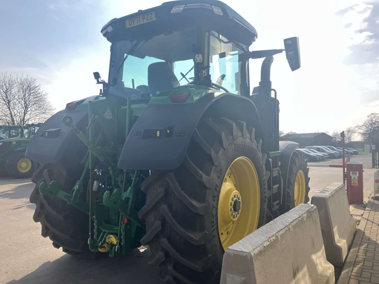 John Deere 7R 290 - Traktor: slika John Deere 7R 290 - Traktor John Deere 7R 290 - Traktor: slika John Deere 7R 290 - Traktor