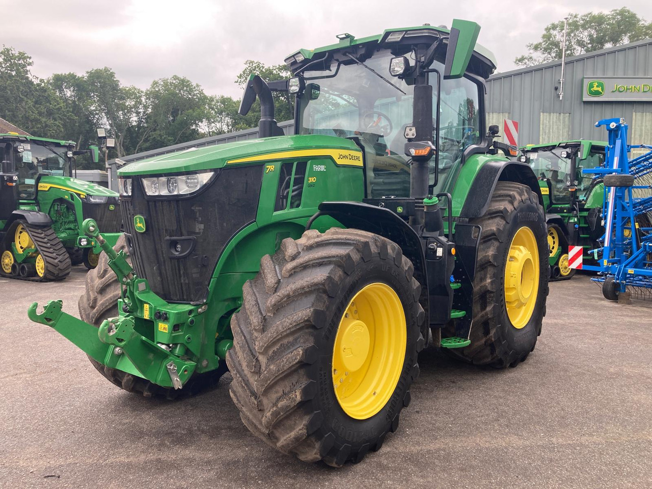 John Deere 7R 310 - Traktor: slika John Deere 7R 310 - Traktor John Deere 7R 310 - Traktor: slika John Deere 7R 310 - Traktor