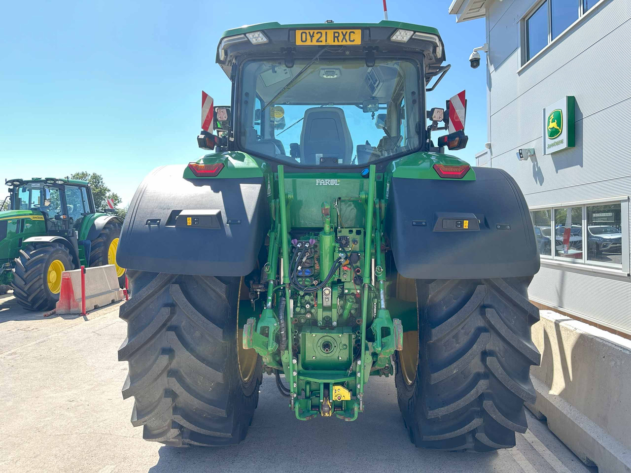 John Deere 7R 350 - Traktor: slika John Deere 7R 350 - Traktor John Deere 7R 350 - Traktor: slika John Deere 7R 350 - Traktor