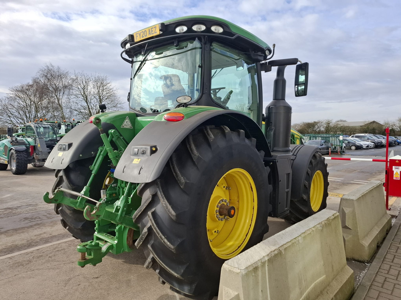 John Deere 8270R - Traktor: slika John Deere 8270R - Traktor John Deere 8270R - Traktor: slika John Deere 8270R - Traktor