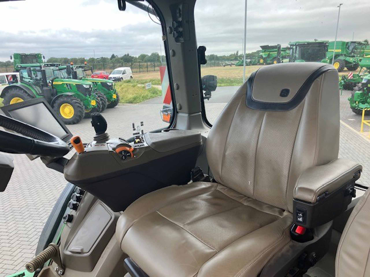 Traktor John Deere 8R 410: slika Traktor John Deere 8R 410