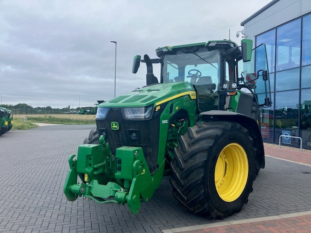 John Deere 8R 410 - Traktor: slika John Deere 8R 410 - Traktor John Deere 8R 410 - Traktor: slika John Deere 8R 410 - Traktor