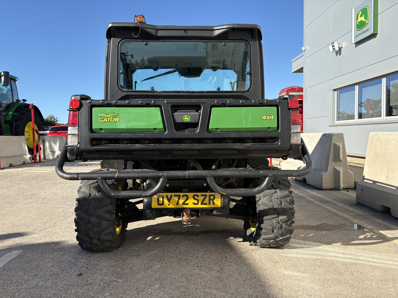John Deere XUV865M Gator - ATV/ Quad vozilo: slika John Deere XUV865M Gator - ATV/ Quad vozilo John Deere XUV865M Gator - ATV/ Quad vozilo: slika John Deere XUV865M Gator - ATV/ Quad vozilo