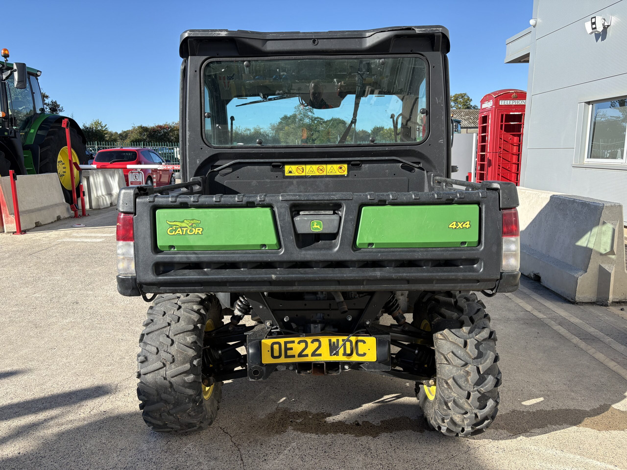 John Deere XUV865M Gator - ATV/ Quad vozilo: slika John Deere XUV865M Gator - ATV/ Quad vozilo John Deere XUV865M Gator - ATV/ Quad vozilo: slika John Deere XUV865M Gator - ATV/ Quad vozilo