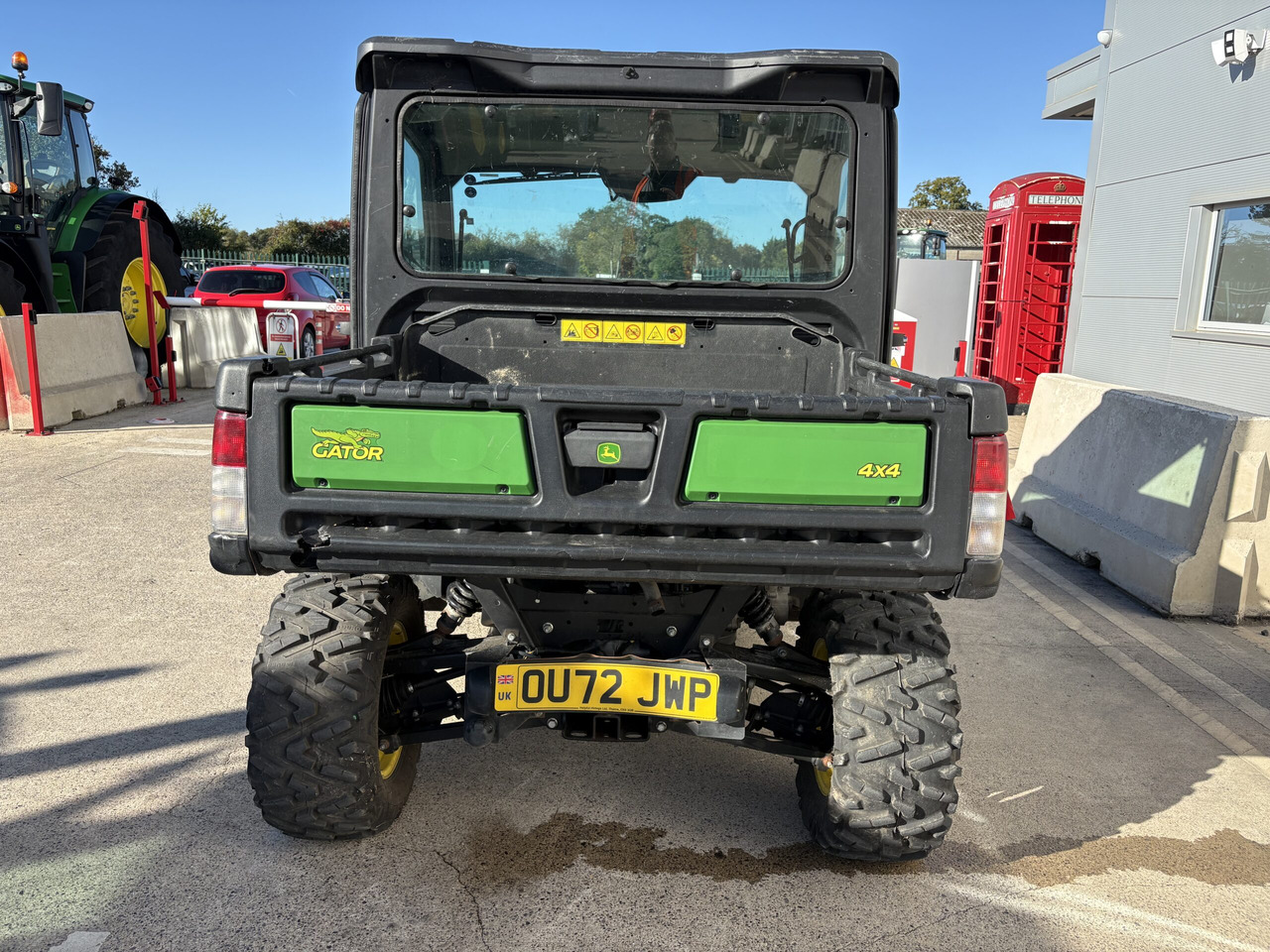 John Deere XUV865M Gator - ATV/ Quad vozilo: slika John Deere XUV865M Gator - ATV/ Quad vozilo John Deere XUV865M Gator - ATV/ Quad vozilo: slika John Deere XUV865M Gator - ATV/ Quad vozilo