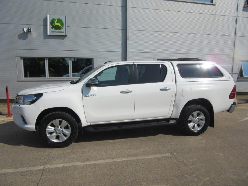 TOYOTA HILUX ICON D-4D 4WD DOUBLE CAB - Pick-up: slika TOYOTA HILUX ICON D-4D 4WD DOUBLE CAB - Pick-up TOYOTA HILUX ICON D-4D 4WD DOUBLE CAB - Pick-up: slika TOYOTA HILUX ICON D-4D 4WD DOUBLE CAB - Pick-up