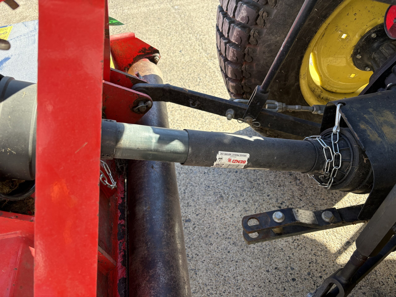 Trimax Striker 150 roller mower - Vrtna kosilica: slika Trimax Striker 150 roller mower - Vrtna kosilica Trimax Striker 150 roller mower - Vrtna kosilica: slika Trimax Striker 150 roller mower - Vrtna kosilica