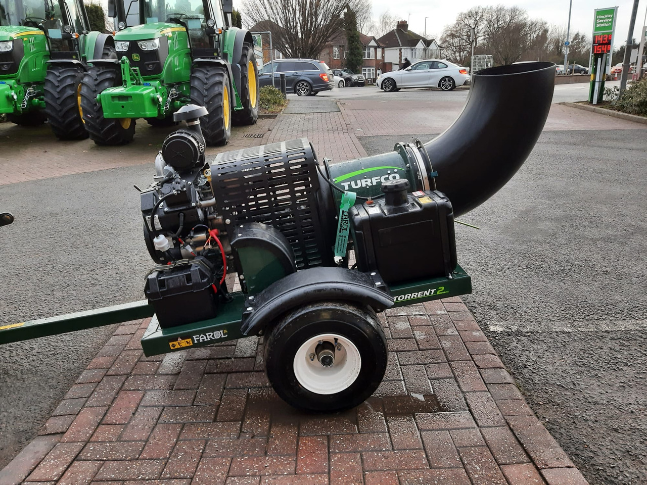 Turfco Torrent 2 Debris Blower - Oprema za vrt: slika Turfco Torrent 2 Debris Blower - Oprema za vrt Turfco Torrent 2 Debris Blower - Oprema za vrt: slika Turfco Torrent 2 Debris Blower - Oprema za vrt