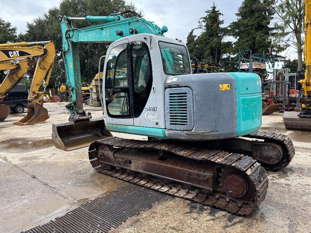 Kobelco SK 135 - Bager gusjeničar: slika Kobelco SK 135 - Bager gusjeničar Kobelco SK 135 - Bager gusjeničar: slika Kobelco SK 135 - Bager gusjeničar
