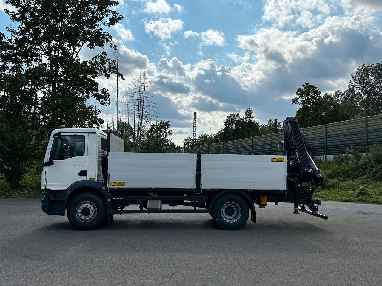 MAN TGM 18.320 4x2 Euro6e Kran Hiab - Kamion s kranom: slika MAN TGM 18.320 4x2 Euro6e Kran Hiab - Kamion s kranom MAN TGM 18.320 4x2 Euro6e Kran Hiab - Kamion s kranom: slika MAN TGM 18.320 4x2 Euro6e Kran Hiab - Kamion s kranom
