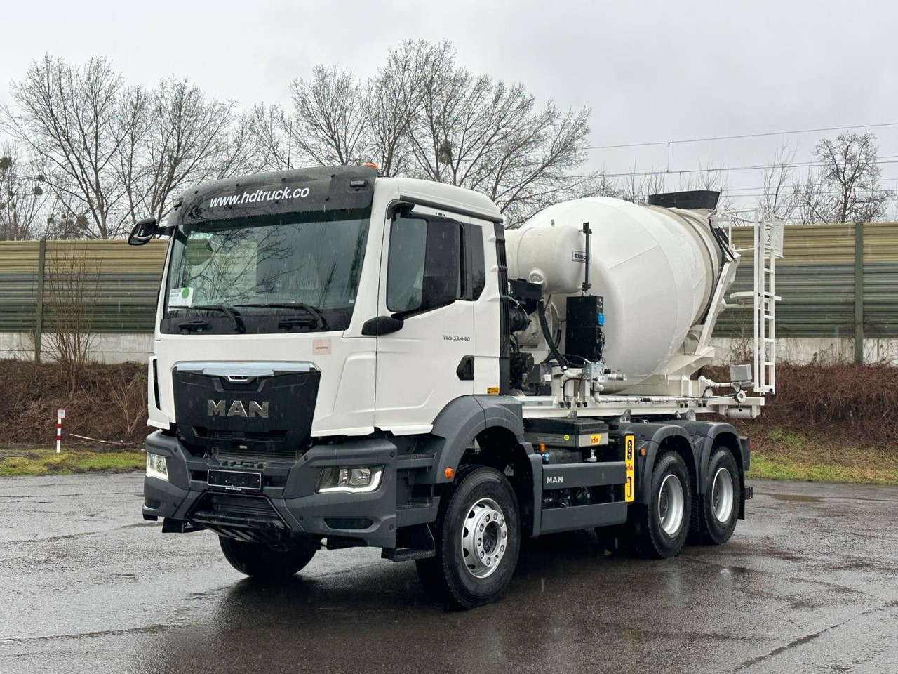 MAN TGS 33.440 6x4 Euro6e Abroller + Fahrmischer - Kamion s kukastom dizalicom, Kamion s kranom: slika MAN TGS 33.440 6x4 Euro6e Abroller + Fahrmischer - Kamion s kukastom dizalicom, Kamion s kranom MAN TGS 33.440 6x4 Euro6e Abroller + Fahrmischer - Kamion s kukastom dizalicom, Kamion s kranom: slika MAN TGS 33.440 6x4 Euro6e Abroller + Fahrmischer - Kamion s kukastom dizalicom, Kamion s kranom