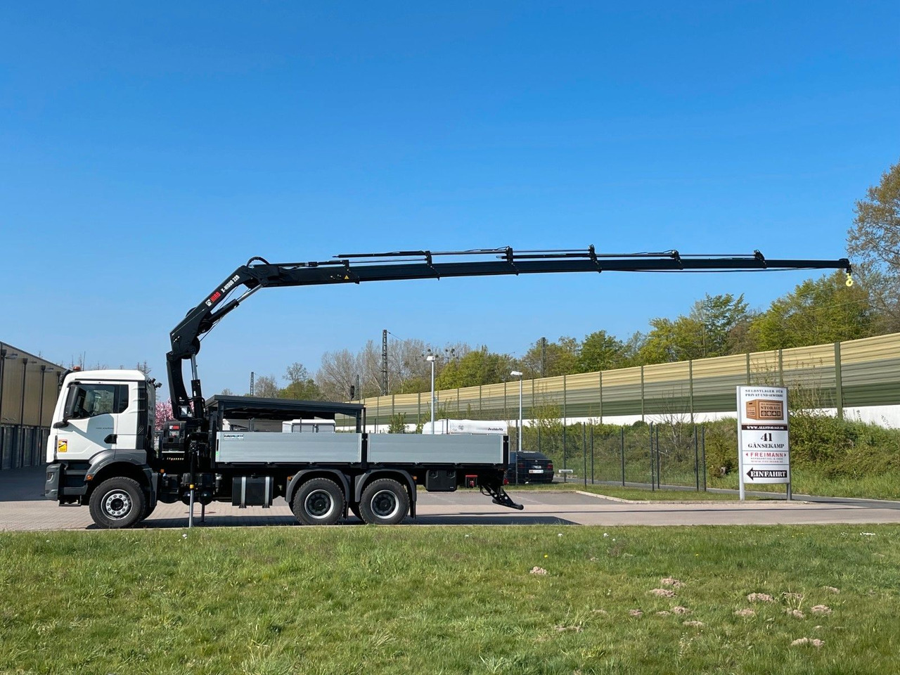 MAN TGS 33.440 6x4 HIAB 228-6 - Kamion s kranom: slika MAN TGS 33.440 6x4 HIAB 228-6 - Kamion s kranom MAN TGS 33.440 6x4 HIAB 228-6 - Kamion s kranom: slika MAN TGS 33.440 6x4 HIAB 228-6 - Kamion s kranom