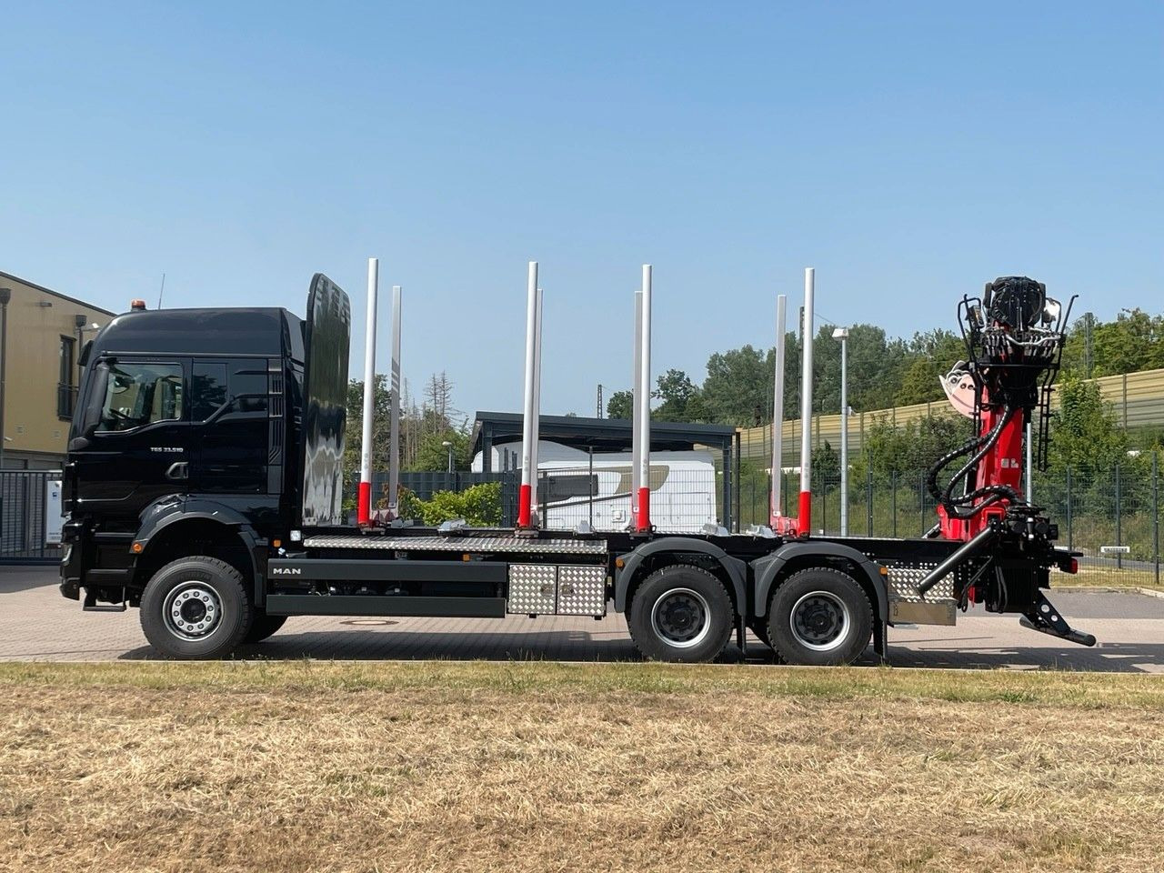 MAN TGS 33.510 6X4 BL Euro6e EPSILON 150Z - Kamion šumar, Kamion s kranom: slika MAN TGS 33.510 6X4 BL Euro6e EPSILON 150Z - Kamion šumar, Kamion s kranom MAN TGS 33.510 6X4 BL Euro6e EPSILON 150Z - Kamion šumar, Kamion s kranom: slika MAN TGS 33.510 6X4 BL Euro6e EPSILON 150Z - Kamion šumar, Kamion s kranom