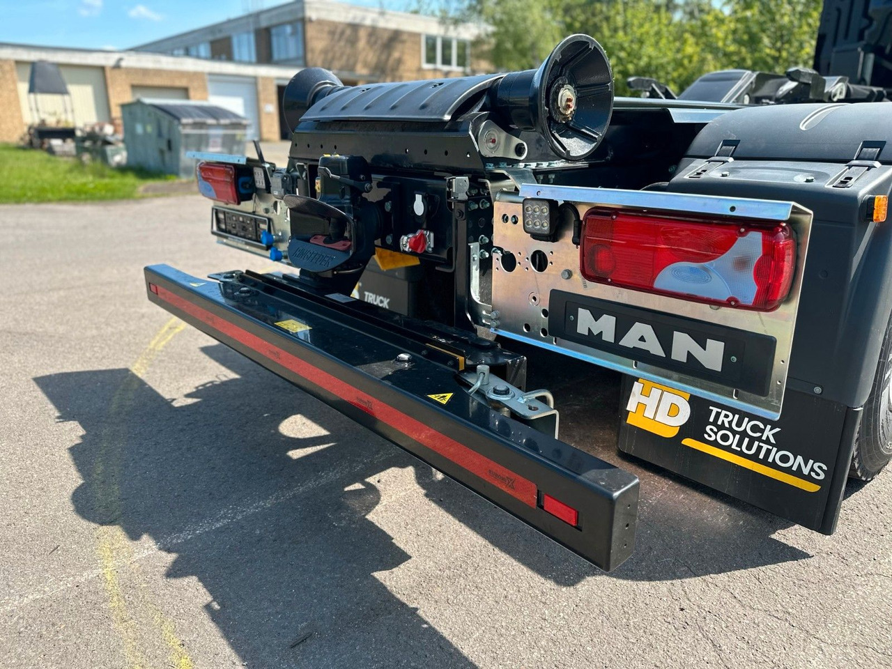 Kamion s kukastom dizalicom, Kamion s kranom MAN TGS 33.520 6X4  Euro6e Abrollkipper MULTILIFT: slika Kamion s kukastom dizalicom, Kamion s kranom MAN TGS 33.520 6X4  Euro6e Abrollkipper MULTILIFT