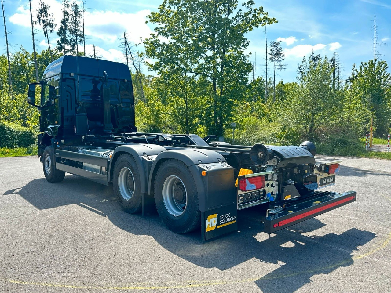 Kamion s kukastom dizalicom, Kamion s kranom MAN TGS 33.520 6X4  Euro6e Abrollkipper MULTILIFT: slika Kamion s kukastom dizalicom, Kamion s kranom MAN TGS 33.520 6X4  Euro6e Abrollkipper MULTILIFT