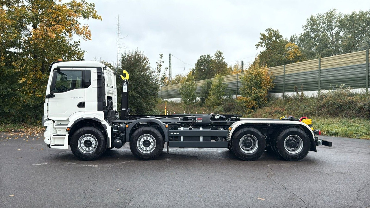 MAN TGS 35.480 8x4 Euro6e Hiab MultLift Abrollkipper - Kamion s kukastom dizalicom, Kamion s kranom: slika MAN TGS 35.480 8x4 Euro6e Hiab MultLift Abrollkipper - Kamion s kukastom dizalicom, Kamion s kranom MAN TGS 35.480 8x4 Euro6e Hiab MultLift Abrollkipper - Kamion s kukastom dizalicom, Kamion s kranom: slika MAN TGS 35.480 8x4 Euro6e Hiab MultLift Abrollkipper - Kamion s kukastom dizalicom, Kamion s kranom
