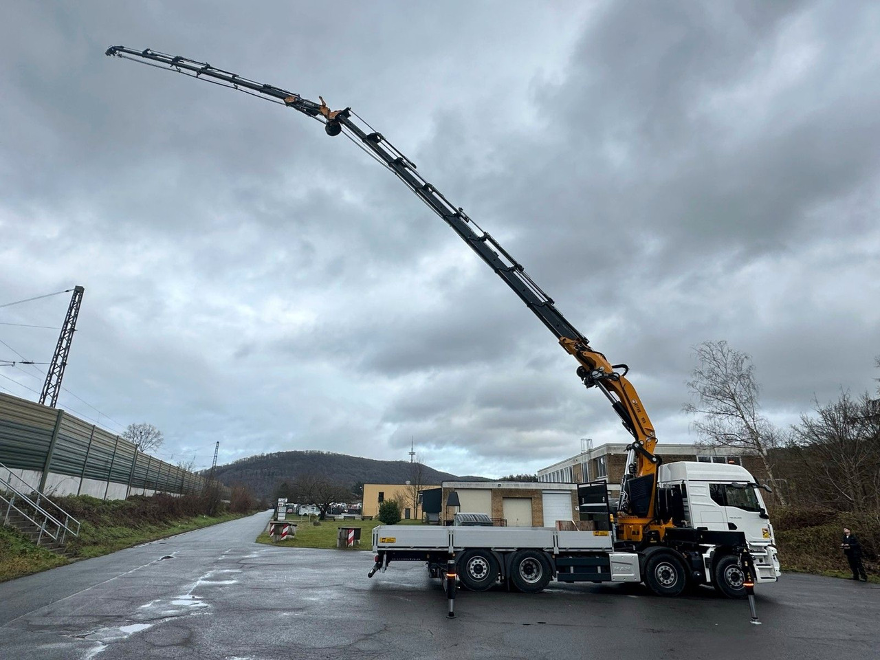 Kamion s kranom MAN TGS 35.520 8X2 Hiab EFFER 955-8s +Jib 6s: slika Kamion s kranom MAN TGS 35.520 8X2 Hiab EFFER 955-8s +Jib 6s
