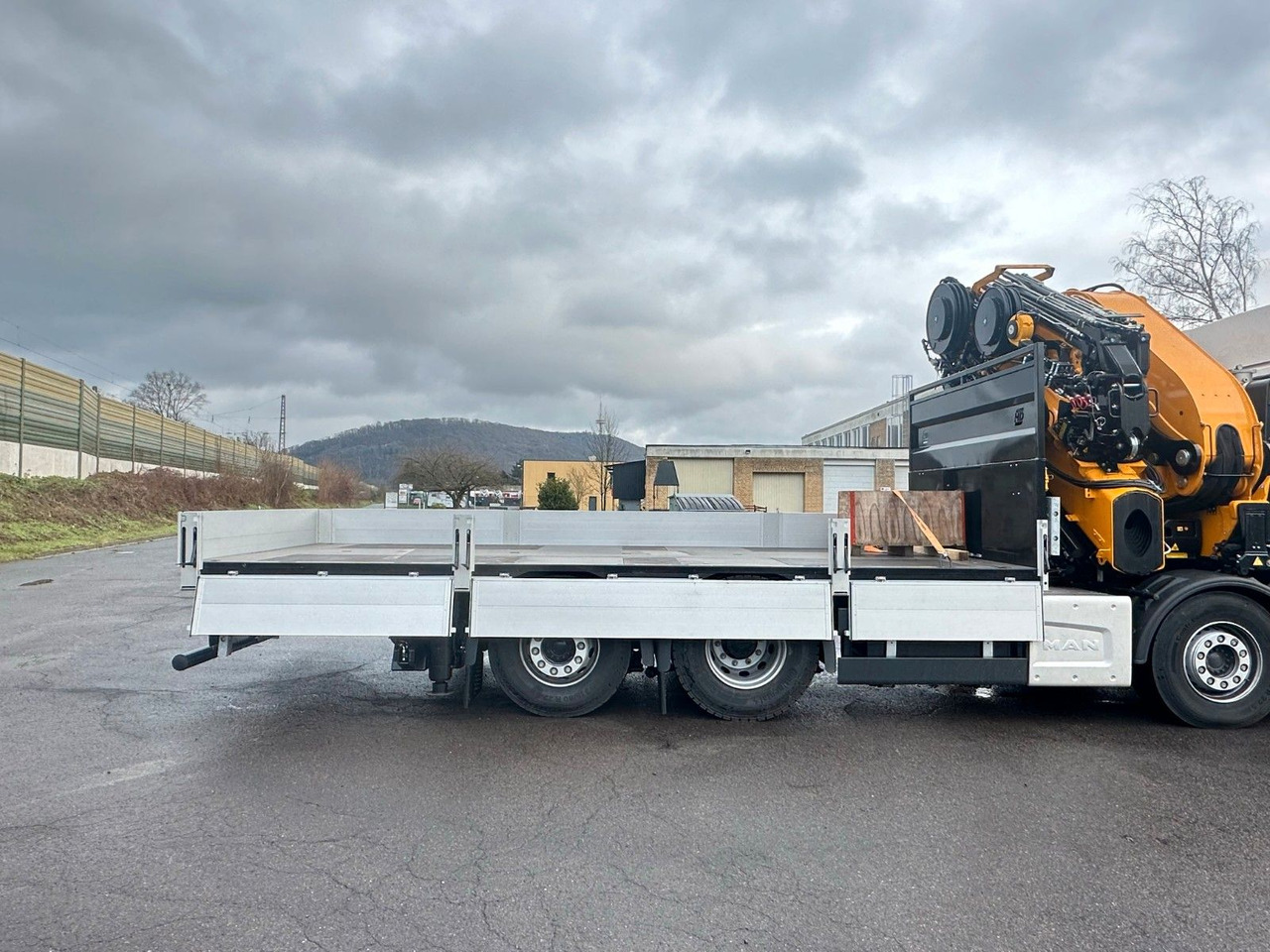 Kamion s kranom MAN TGS 35.520 8X2 Hiab EFFER 955-8s +Jib 6s: slika Kamion s kranom MAN TGS 35.520 8X2 Hiab EFFER 955-8s +Jib 6s