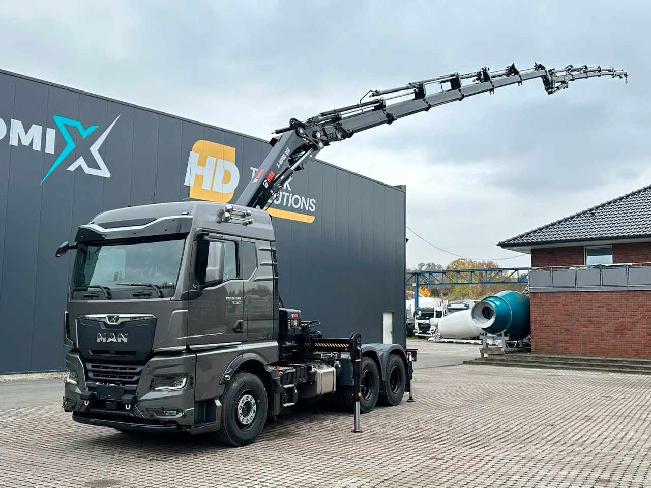 MAN TGX 26.580 6x4 Kran Hiab 302-6 + Jib-4 - Kamion s kranom: slika MAN TGX 26.580 6x4 Kran Hiab 302-6 + Jib-4 - Kamion s kranom MAN TGX 26.580 6x4 Kran Hiab 302-6 + Jib-4 - Kamion s kranom: slika MAN TGX 26.580 6x4 Kran Hiab 302-6 + Jib-4 - Kamion s kranom