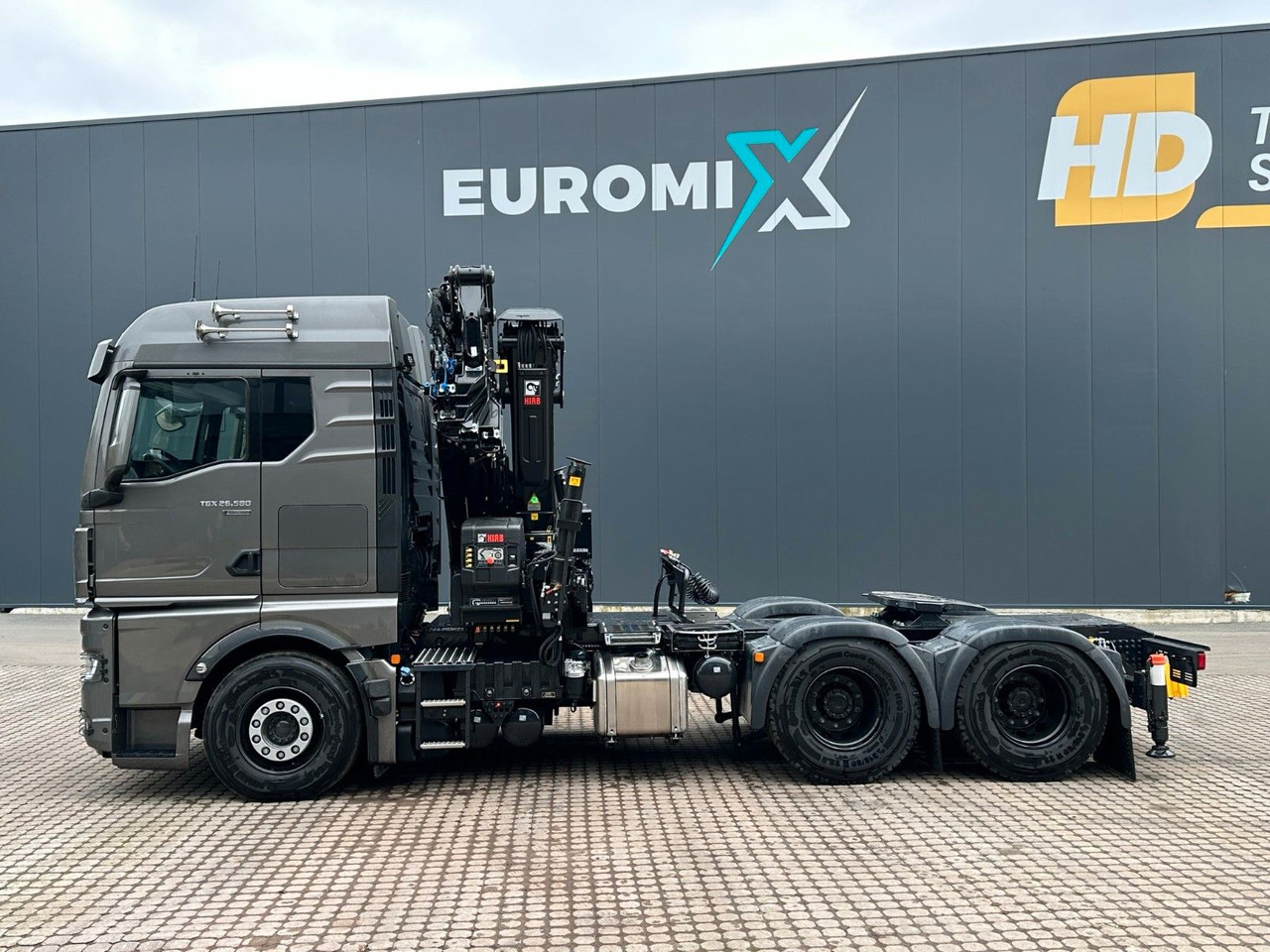 MAN TGX 26.580 6x4 Kran Hiab 302-6 + Jib-4 - Kamion s kranom: slika MAN TGX 26.580 6x4 Kran Hiab 302-6 + Jib-4 - Kamion s kranom MAN TGX 26.580 6x4 Kran Hiab 302-6 + Jib-4 - Kamion s kranom: slika MAN TGX 26.580 6x4 Kran Hiab 302-6 + Jib-4 - Kamion s kranom