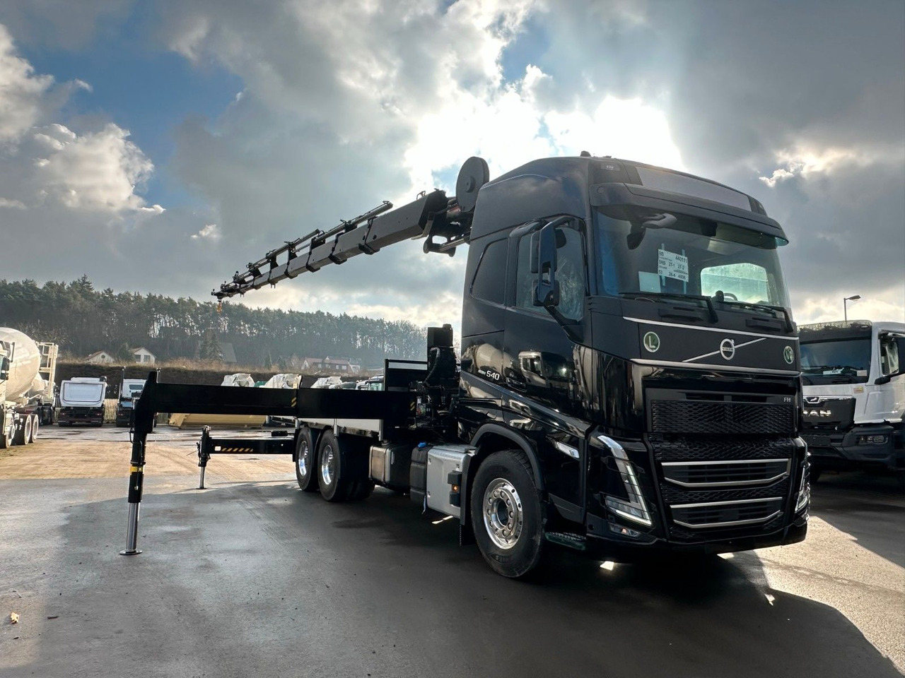 Volvo FH 540 6x4 Euro6e HIAB X-HIPRO 548 E 8 - Kamion s kranom: slika Volvo FH 540 6x4 Euro6e HIAB X-HIPRO 548 E 8 - Kamion s kranom Volvo FH 540 6x4 Euro6e HIAB X-HIPRO 548 E 8 - Kamion s kranom: slika Volvo FH 540 6x4 Euro6e HIAB X-HIPRO 548 E 8 - Kamion s kranom