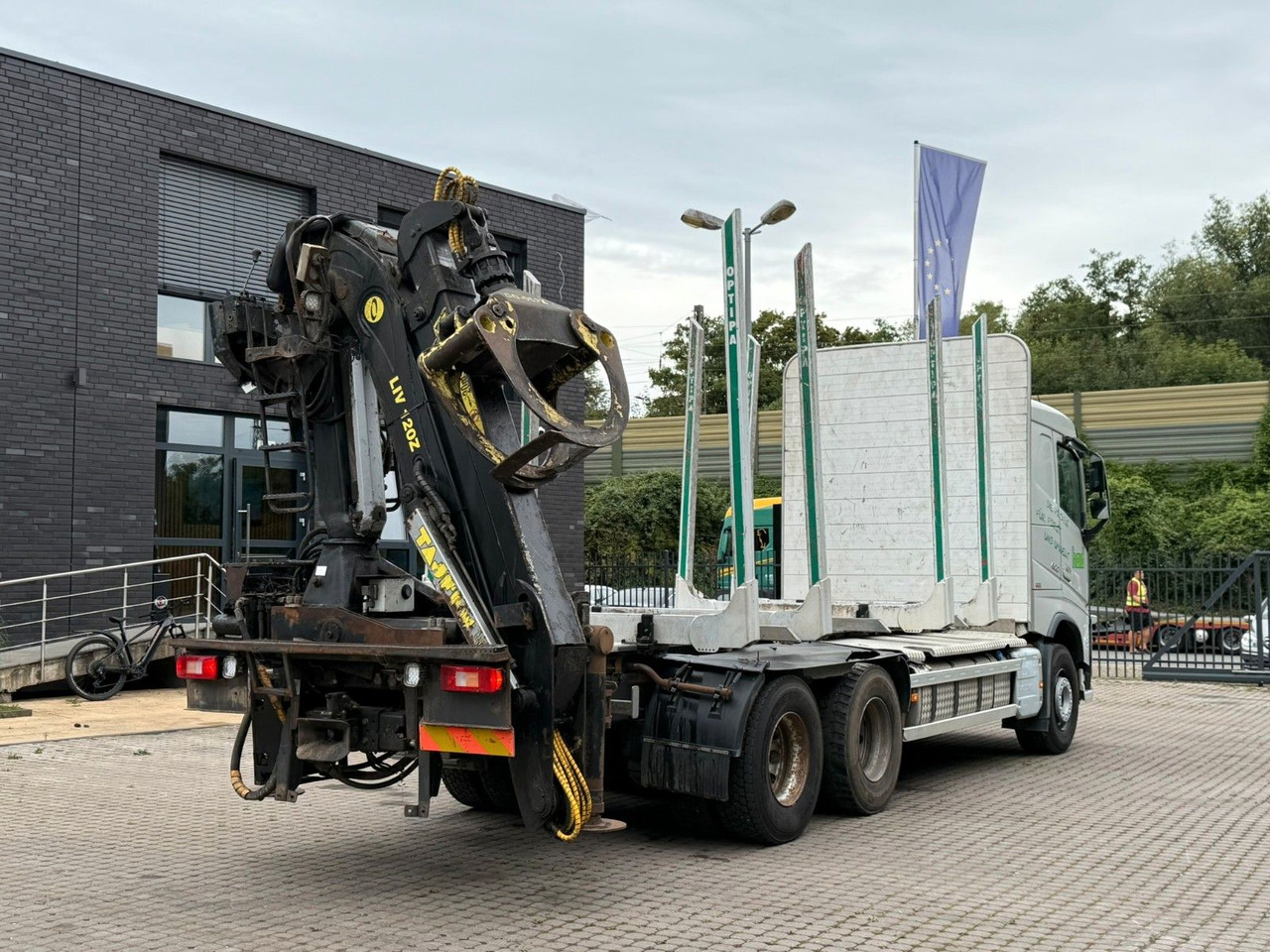 Volvo FH500 6X4 LIV 120 Z Kurzholz - Kamion šumar: slika Volvo FH500 6X4 LIV 120 Z Kurzholz - Kamion šumar Volvo FH500 6X4 LIV 120 Z Kurzholz - Kamion šumar: slika Volvo FH500 6X4 LIV 120 Z Kurzholz - Kamion šumar