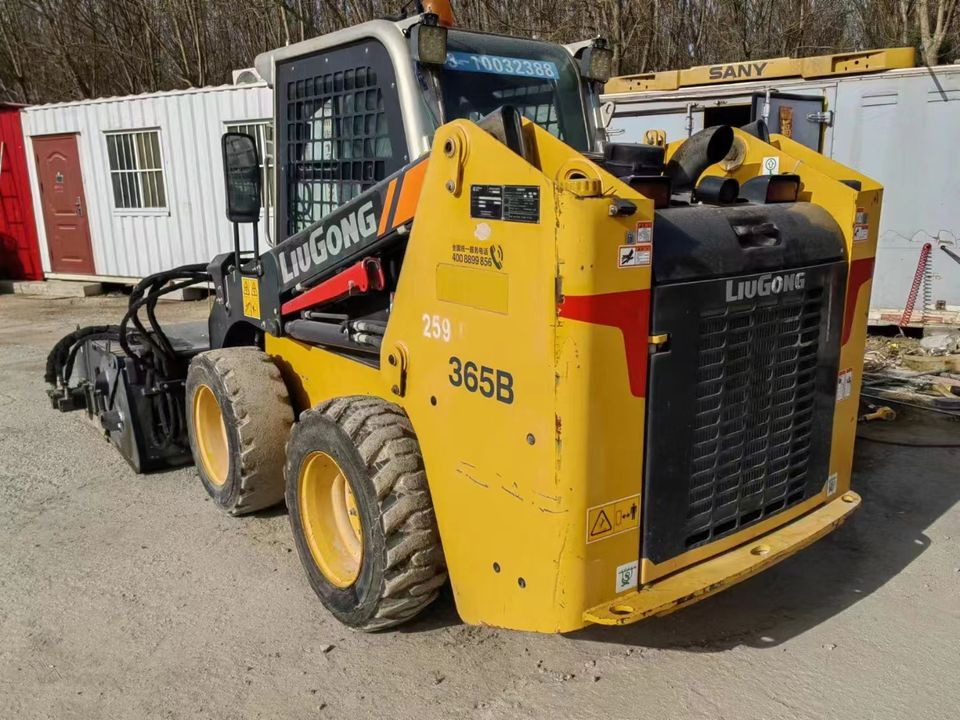 2021 LG365B Used Small 4WD Skid Steer Loader with Core Components-Motor Bearing Gearbox Pump Hot Sale - Mini utovarivač: slika 2021 LG365B Used Small 4WD Skid Steer Loader with Core Components-Motor Bearing Gearbox Pump Hot Sale - Mini utovarivač 2021 LG365B Used Small 4WD Skid Steer Loader with Core Components-Motor Bearing Gearbox Pump Hot Sale - Mini utovarivač: slika 2021 LG365B Used Small 4WD Skid Steer Loader with Core Components-Motor Bearing Gearbox Pump Hot Sale - Mini utovarivač