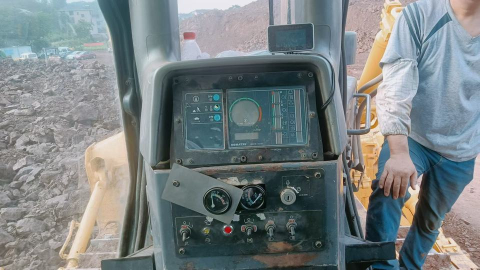 Bulldozer Prices Used Bulldozer Market Used Caterpillar D5 D6 D7 komatsu 155a 375 Kenya Used Equipment Market Cheap Bulldozer - Buldožer: slika Bulldozer Prices Used Bulldozer Market Used Caterpillar D5 D6 D7 komatsu 155a 375 Kenya Used Equipment Market Cheap Bulldozer - Buldožer Bulldozer Prices Used Bulldozer Market Used Caterpillar D5 D6 D7 komatsu 155a 375 Kenya Used Equipment Market Cheap Bulldozer - Buldožer: slika Bulldozer Prices Used Bulldozer Market Used Caterpillar D5 D6 D7 komatsu 155a 375 Kenya Used Equipment Market Cheap Bulldozer - Buldožer