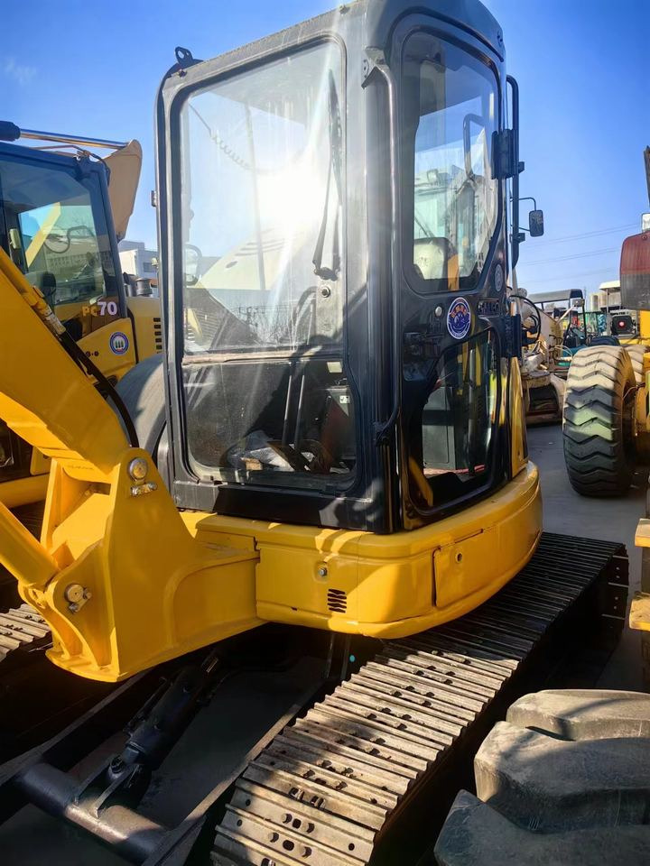 High Quality Mini Komatsu PC 55MR 5.5 Ton Earth-Moving Machine with Motor Engine Gearbox Gear in Stock - Mini bager: slika High Quality Mini Komatsu PC 55MR 5.5 Ton Earth-Moving Machine with Motor Engine Gearbox Gear in Stock - Mini bager High Quality Mini Komatsu PC 55MR 5.5 Ton Earth-Moving Machine with Motor Engine Gearbox Gear in Stock - Mini bager: slika High Quality Mini Komatsu PC 55MR 5.5 Ton Earth-Moving Machine with Motor Engine Gearbox Gear in Stock - Mini bager